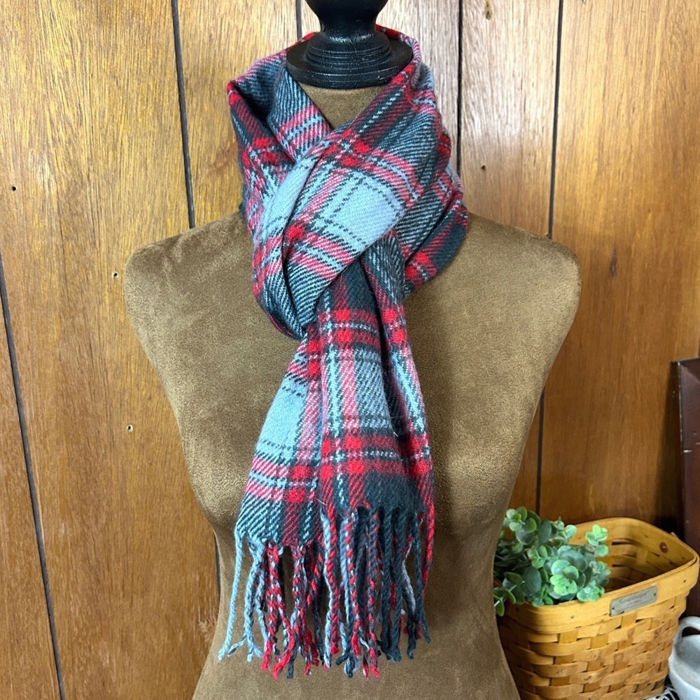 Classic Plaid Scarf Red Grey‎ Black Fringe Winter Warm Fashion Accessory
